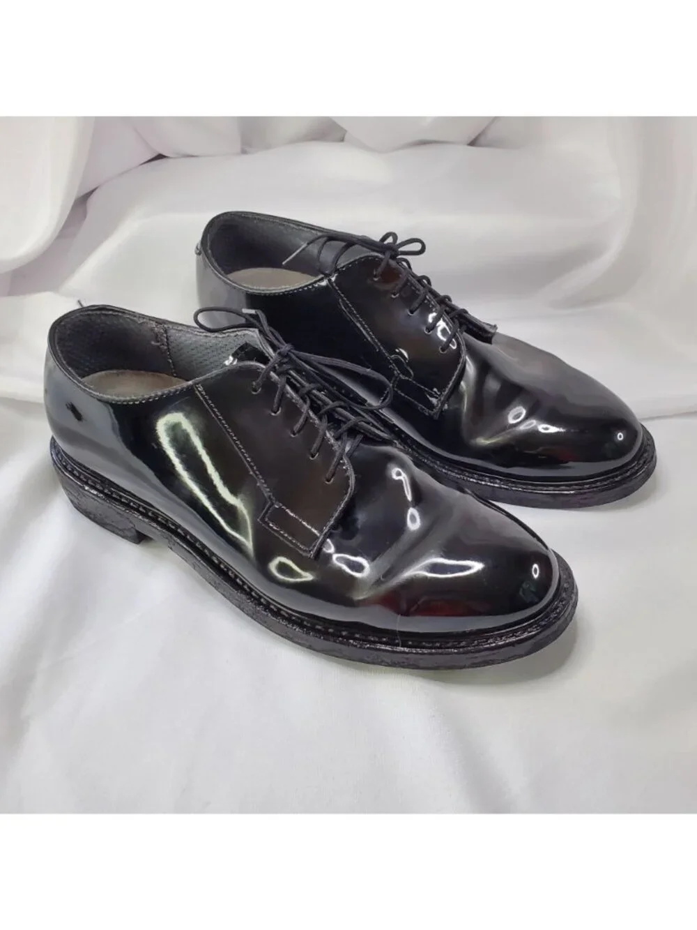 Bates high gloss